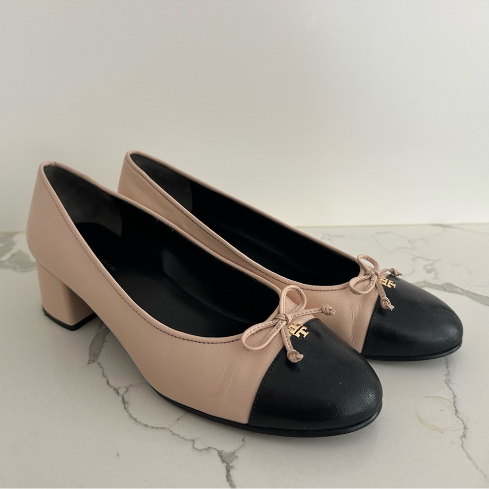 Tory Burch Two-Tone Blush Pink and Black Block Heel Flats - Picture 4 of 10